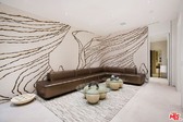 Enlarge photo 33