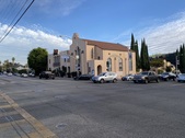 1296 N. FAIRFAX