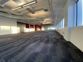 Enlarge photo 46