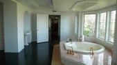 Enlarge photo 76
