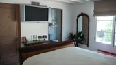Enlarge photo 63