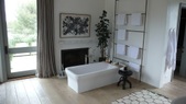 Enlarge photo 48