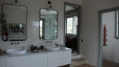 Enlarge photo 49