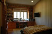 Enlarge photo 54