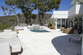 Enlarge photo 32