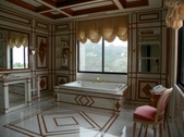 Enlarge photo 49