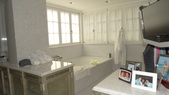 Enlarge photo 38
