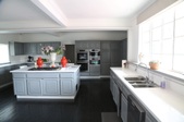 Enlarge photo 37