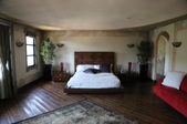 Enlarge photo 54