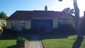 De Larme House