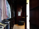 Enlarge photo 68