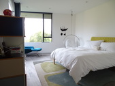 Enlarge photo 59