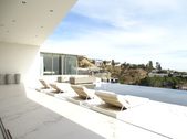 Enlarge photo 46