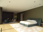 Enlarge photo 56