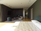 Enlarge photo 59