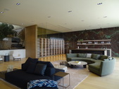 Enlarge photo 88