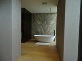 Enlarge photo 96