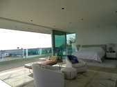 Enlarge photo 80
