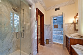 Enlarge photo 80