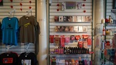 Enlarge photo 11