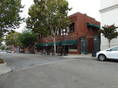LEMON COURT