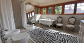 Enlarge photo 34