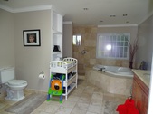 Enlarge photo 49