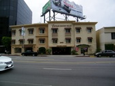VINTAGE ENCINO HILLS SENIOR LIVING