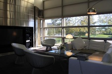 Enlarge photo 33