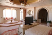 Enlarge photo 47