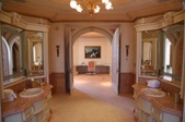Enlarge photo 54