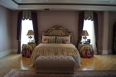 Enlarge photo 48