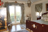 Enlarge photo 74