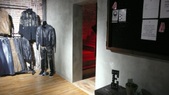 Enlarge photo 49