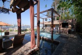 Enlarge photo 46