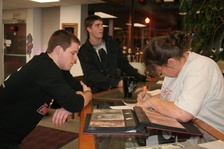 Enlarge photo 8