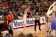 Enlarge photo 69