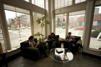 Enlarge photo 8
