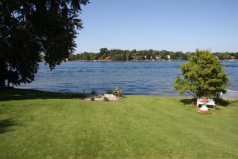 Enlarge photo 77