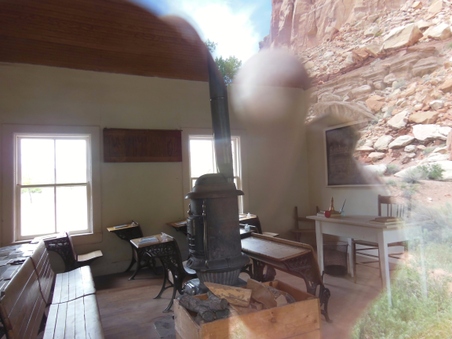 Enlarge photo 71