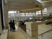 Large Main Cafeteria 