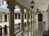 Enlarge photo 24