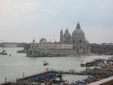 Enlarge photo 89