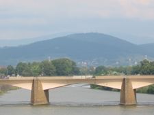 Enlarge photo 25
