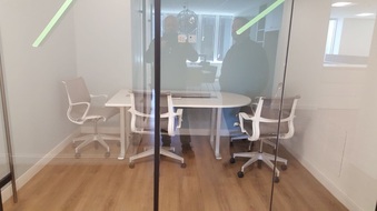 Enlarge photo 15