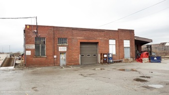 8 Oak St