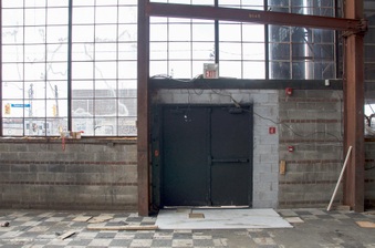 950 Dupont St
