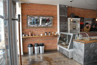 Enlarge photo 8