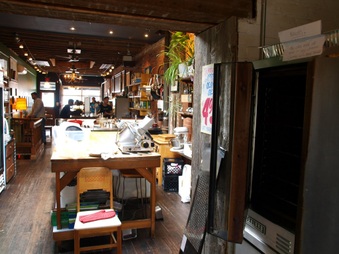 Enlarge photo 12