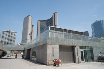 Enlarge photo 5